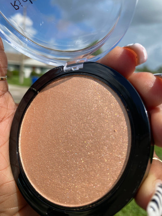 Face And Body Highlighter {Consistency}